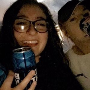 Meet your Posher, Makayla